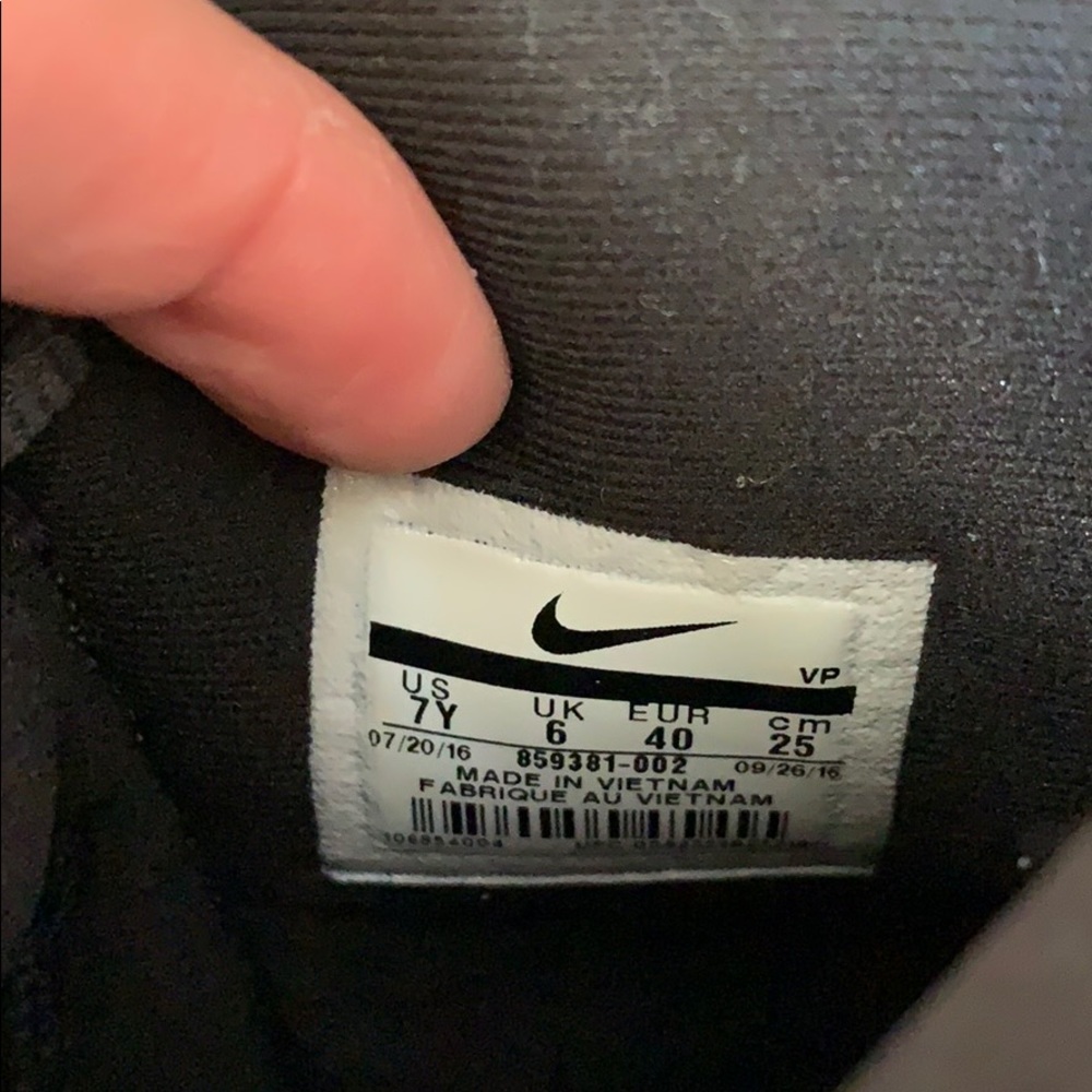 Nike Air Max Audacidy 2016 - Picture 7 of 8